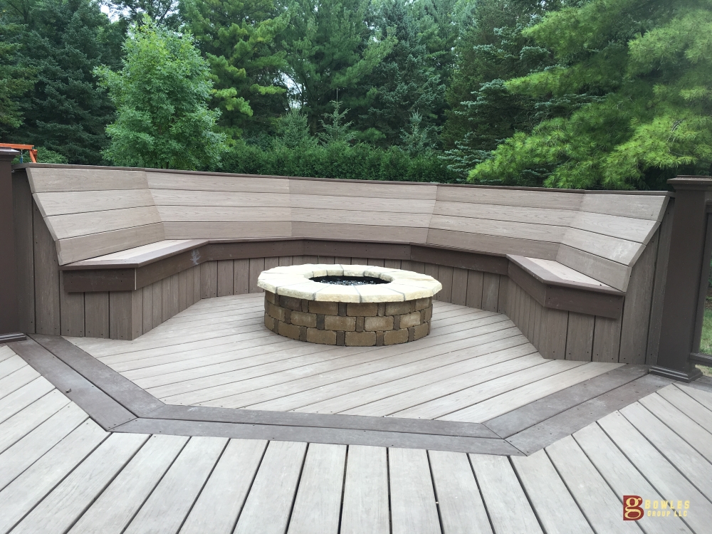 deck building contractor Mequon, WI