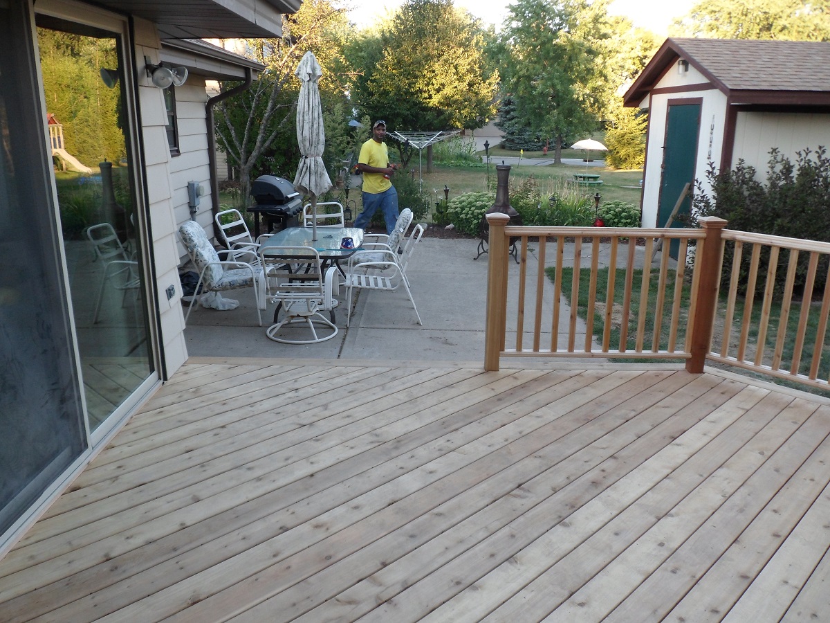 Franklin, WI Deck Builder