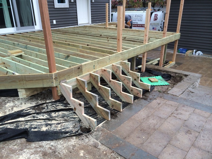 wauwatosa, WI cedar deck